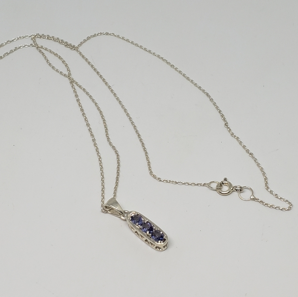"RARE" 3 Stone Purple Tourmaline in Solid Stamped Sterling Silver Necklace - Picture 3 of 12